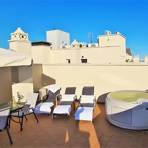 Luxury Penthouse With Ocean Views &private Jacuzzi Estepona